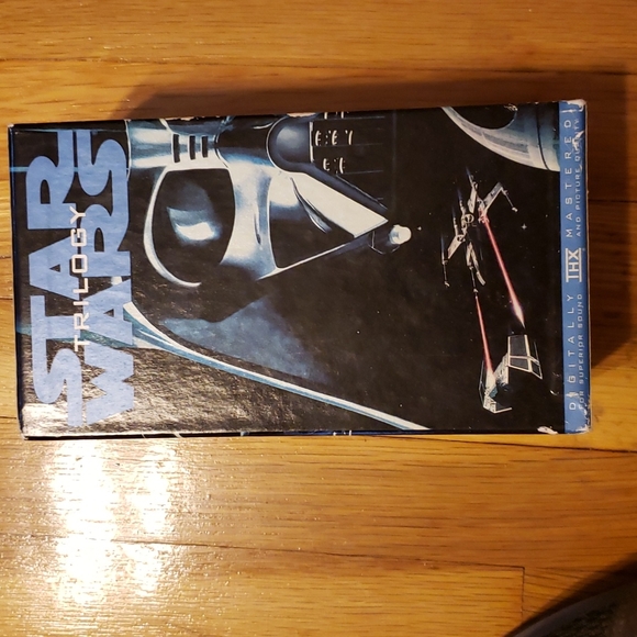 VHS Star Wars Trilogy box set - Picture 2 of 4